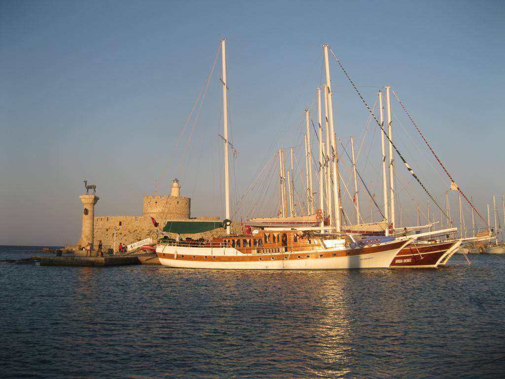 Rhodes City Elafusa Luxury Apartment מראה חיצוני תמונה